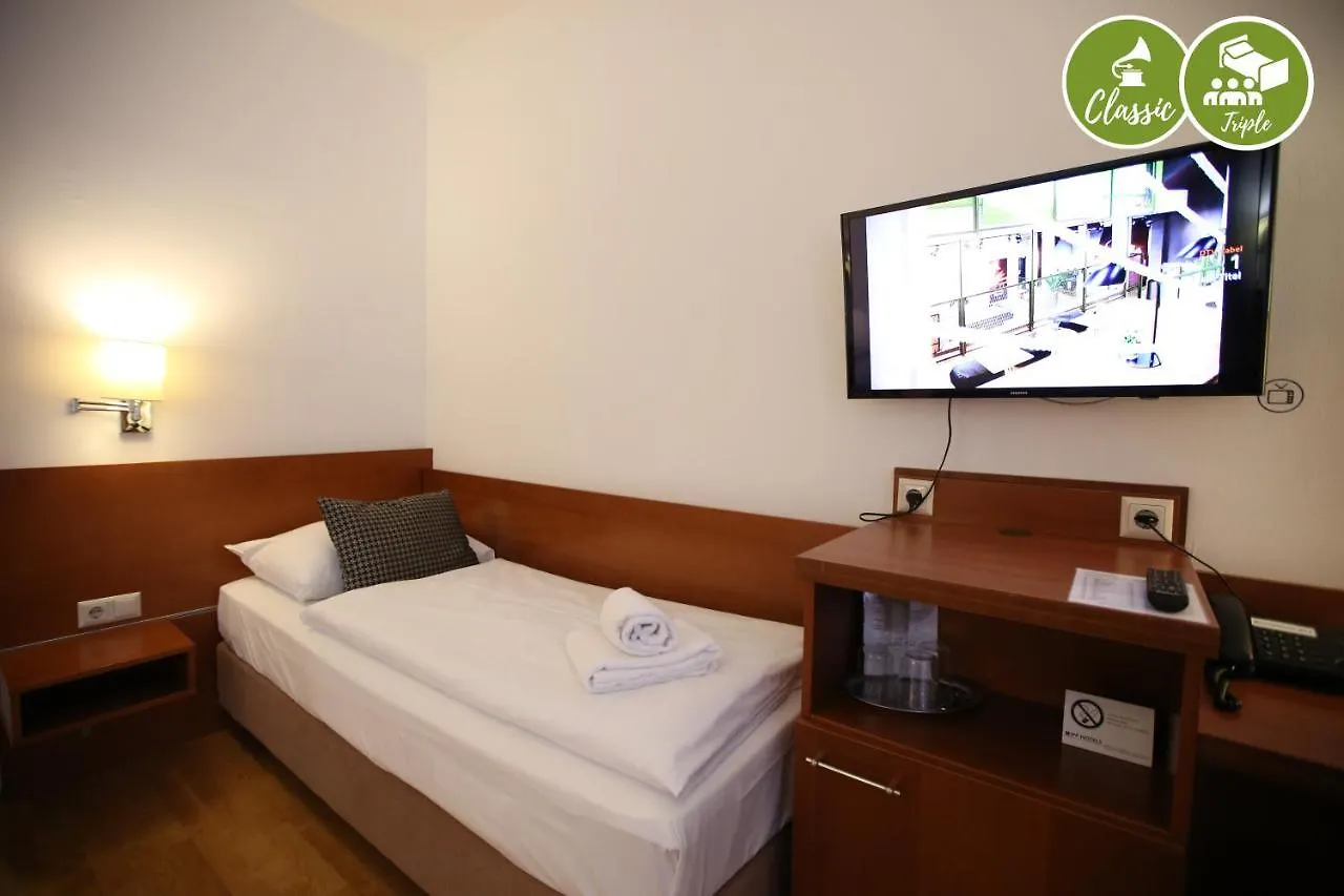 Arte Hotel Wien Stadthalle 4*, Wiedeń
