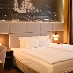 12 Revay Hotel Budapest