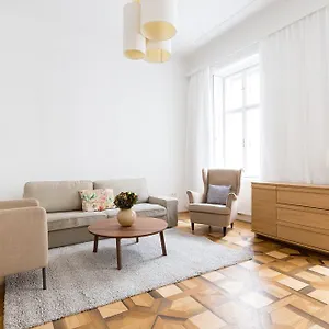 Heymi Apartments Stephansdom Viena