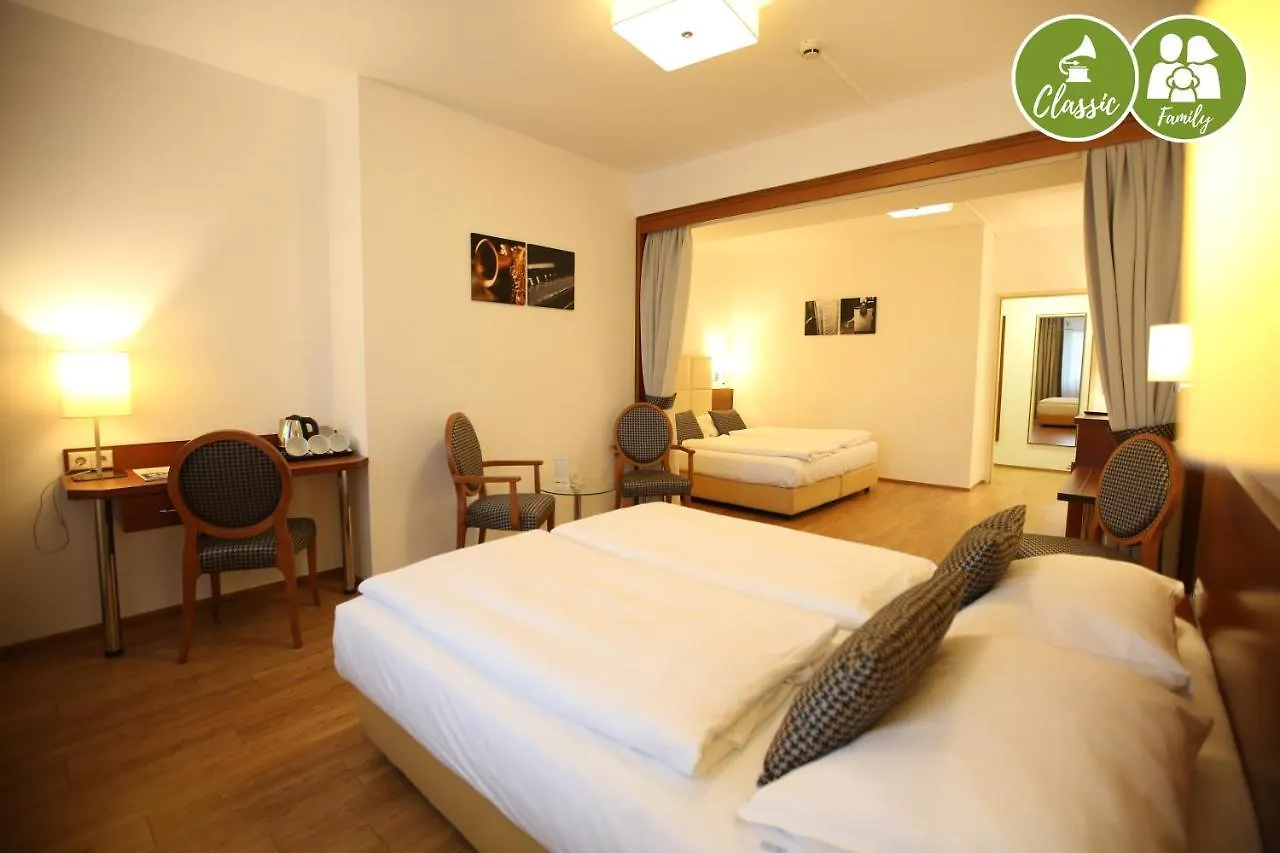 Arte Hotel Wien Stadthalle Avusturya