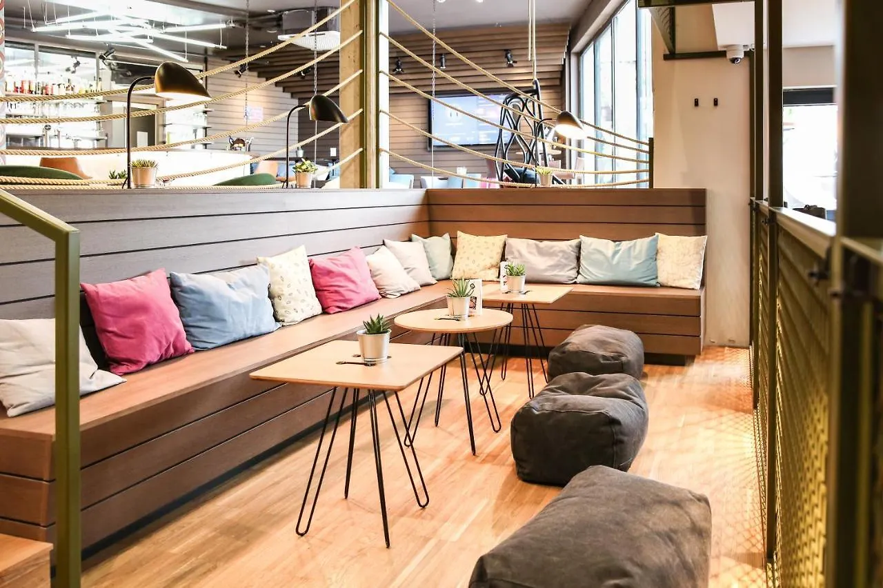 ****  Arte Hotel Wien Stadthalle Avusturya