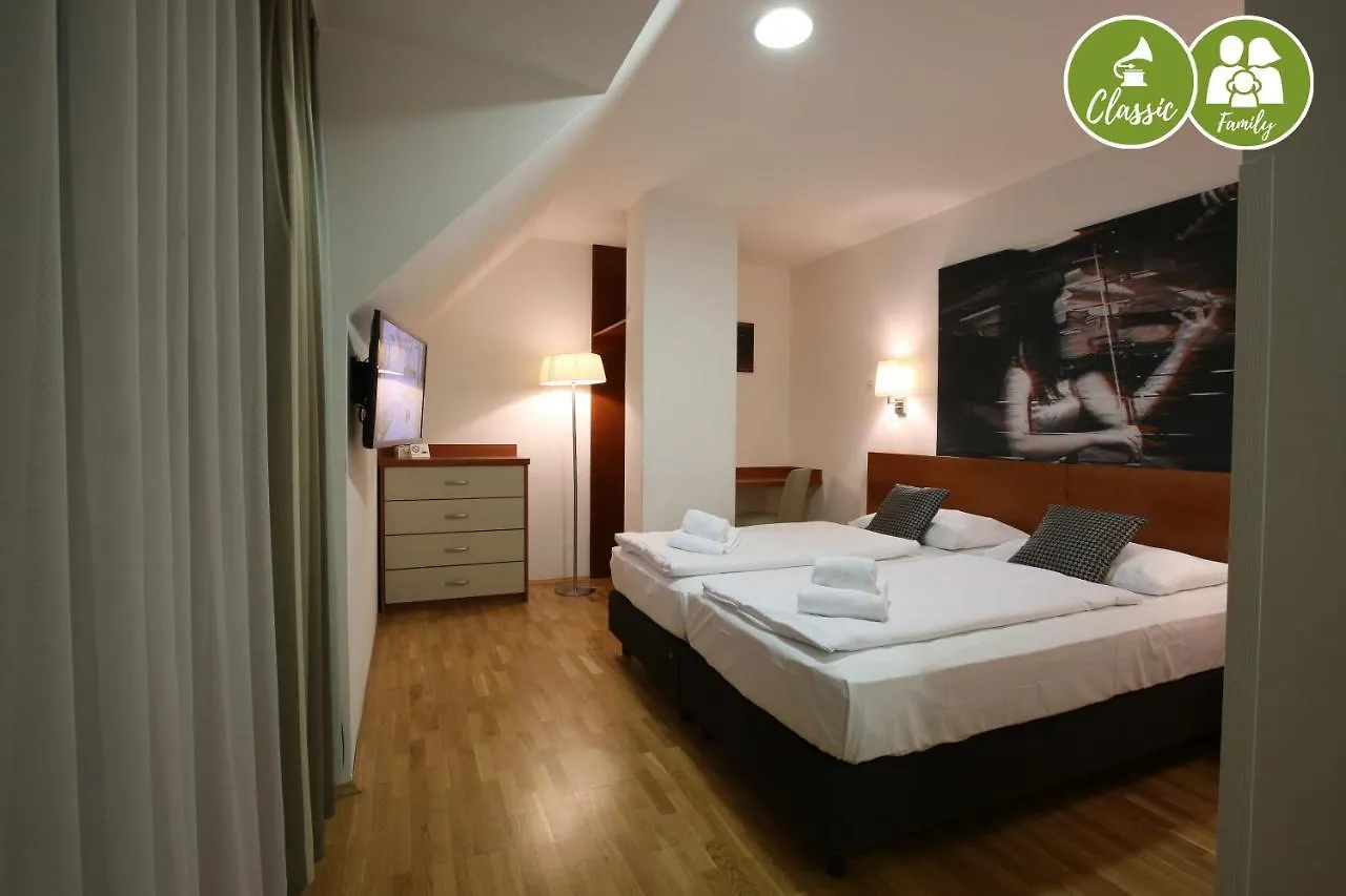 Arte Hotel Wien Stadthalle Vídeň
